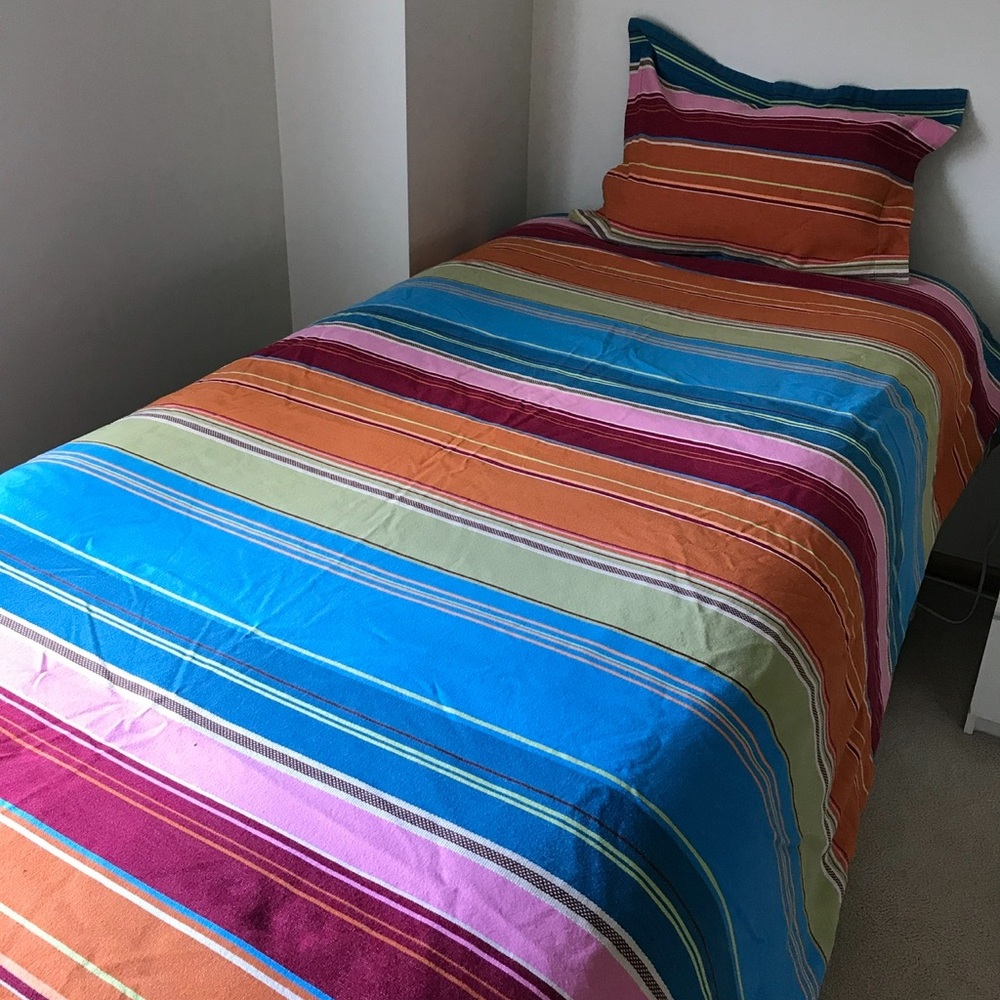 PBTeen Twin XL Duvet & Sham - Picture 3 of 3